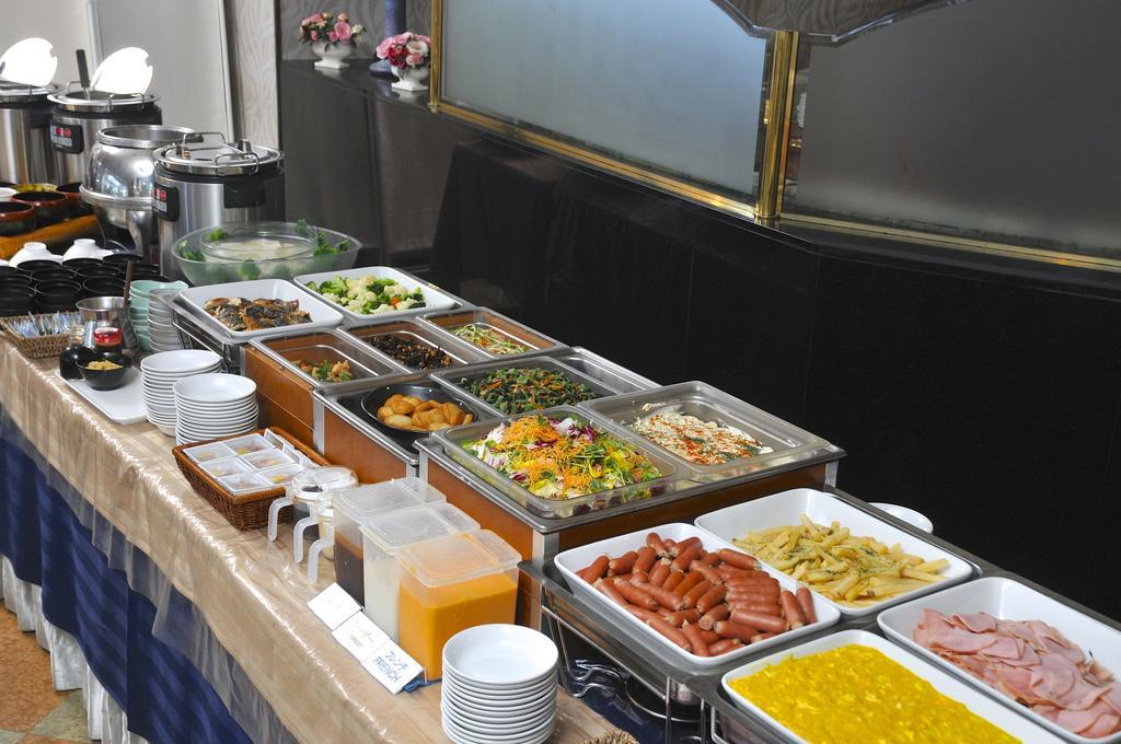 Hotel Listel Shinjuku Токио Экстерьер фото